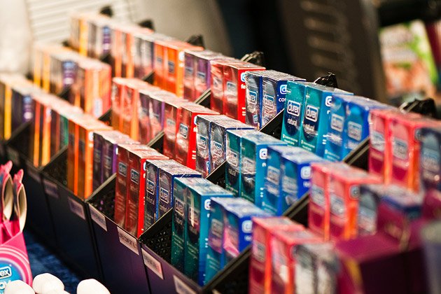 В Москве зафиксировано рекордное падение продаж презервативов