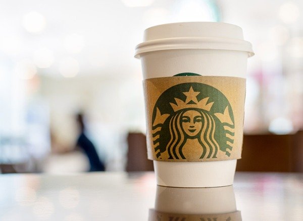 «Starbucks» развивает в России новый формат