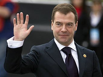 Медведев отменил эмбарго на поставку в РФ турецкой жевательной резинки