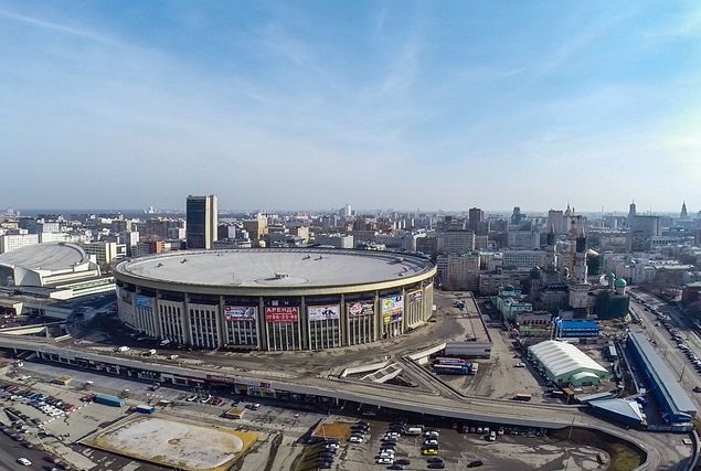 «Олимпийский» перешел под контроль «Киевской площади»