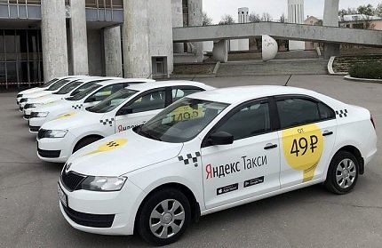 «Яндекс.Такси» будет идентифицировать водителей с помощью фото и голоса