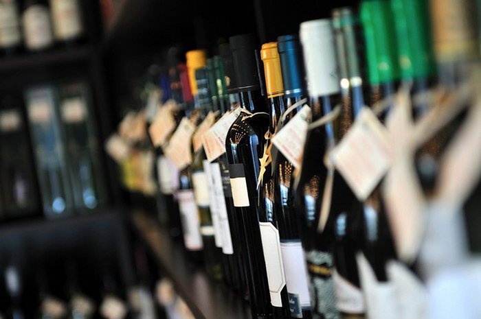 Чиновники могут разрешить реализацию алкоголя на АЗС