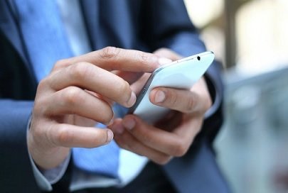 ФАС обвинила мобильных операторов в занижении цен на SMS-сообщения для государственных банков