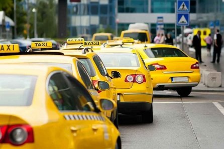Власти Москвы предложили использовать при проведении крупных мероприятий фиксированные тарифы такси