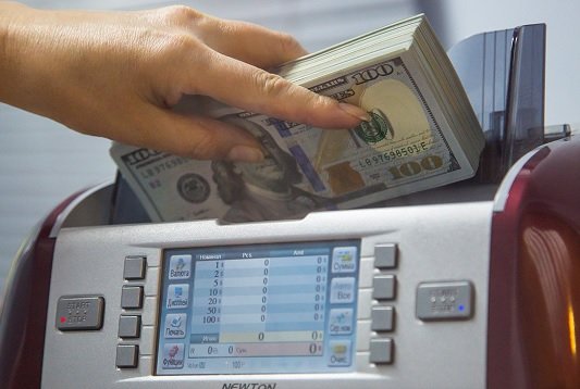 Депозиты россиян в отечественных банках выросли в октябре — ЦБ