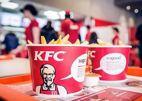 KFC анонсировала открытие в Москве casual-ресторана с куриными стейками