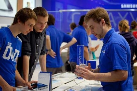 Samsung анонсировал расширение российской розничной сети