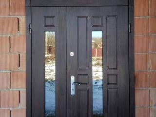 Металлические двери «HomeDoors»