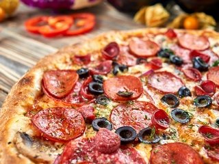 Доставка пиццы от Лаки Кинг: преимущества
