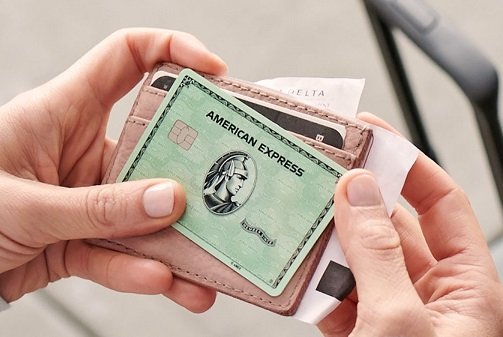 Сбербанк анонсировал расширение обращения карт American Express