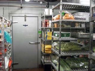 Как правильно выбирать холодильные камеры для ресторана?