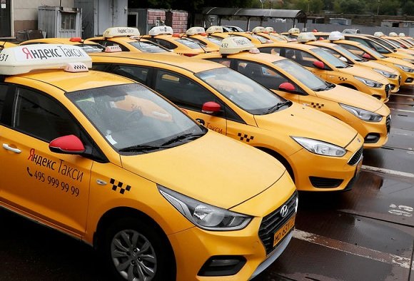 «Ситимобил» и «Яндекс.Такси» не поддержали предложение о едином цвете такси