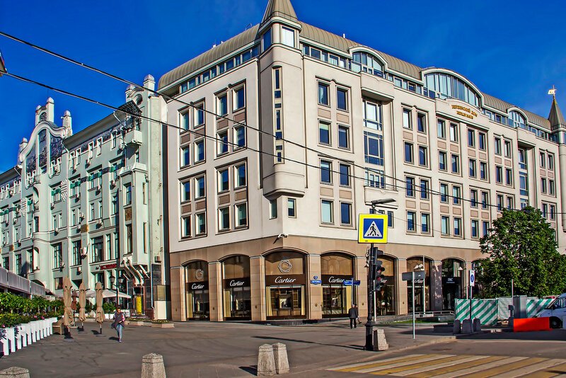 «European Property Holdings» продает свои российские активы местному топ-менеджменту