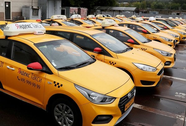 «Яндекс» учредил лизинговую компанию для работы с таксопарками