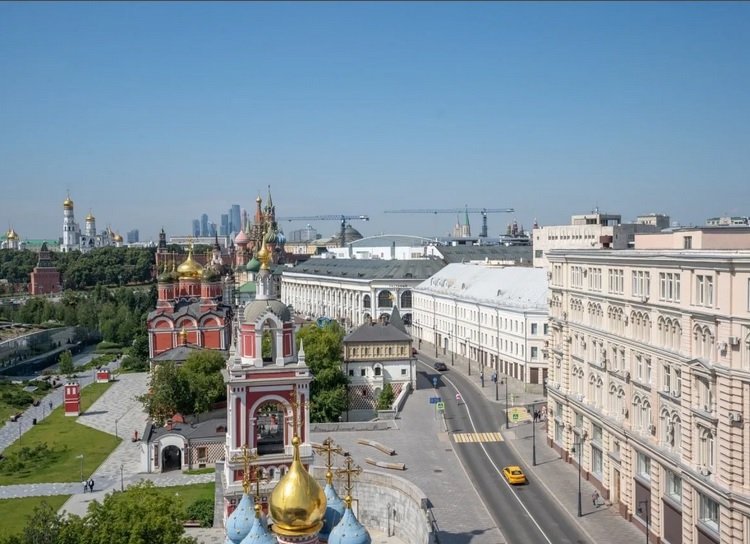 Новая гостиница на Варварке получит название «Россия»