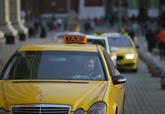 В «Яндекс Такси» назвали условие нормализации тарифов на поездки